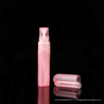 Bouteille de parfum de stylo en plastique de couleur rose de 5ml pp avec le couvercle